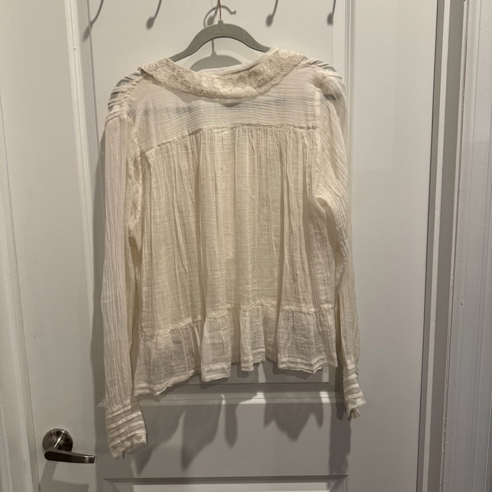 FP 1 Elodie Elegant Cream Button-Down Blouse - Picture 4 of 5